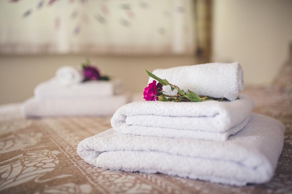 B&B I Fiori Della Cava Песаро Екстериор снимка