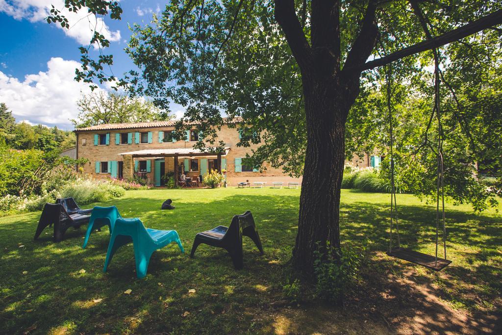 B&B I Fiori Della Cava Песаро Екстериор снимка